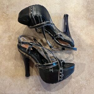 Sexy Y2K Distressed Black Strappy Heels
